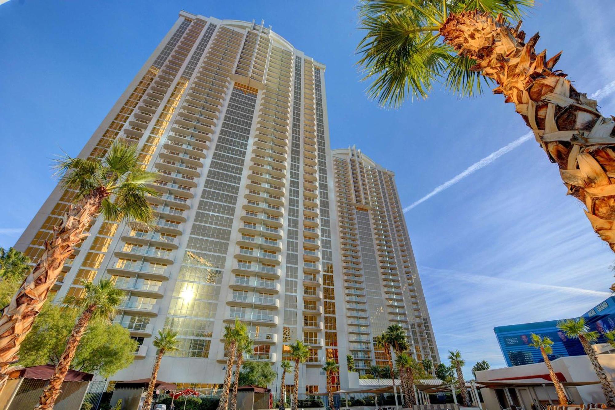 Holiday home Mgm Signature-04-602 1br 2ba Balcony