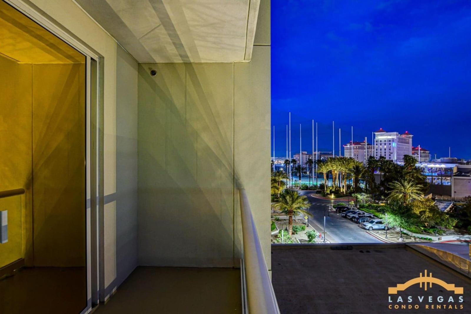 Mgm Signature-04-602 1br 2ba Balcony Holiday home *